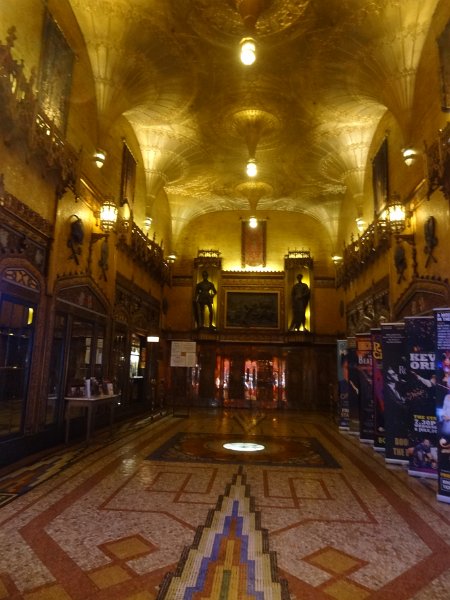 2015_Australie-1-Sydney-9_State-Theatre_(cinema)_04