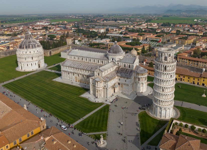 Italie-2024-3-Pise-Piazza_dei_Miracoli_01