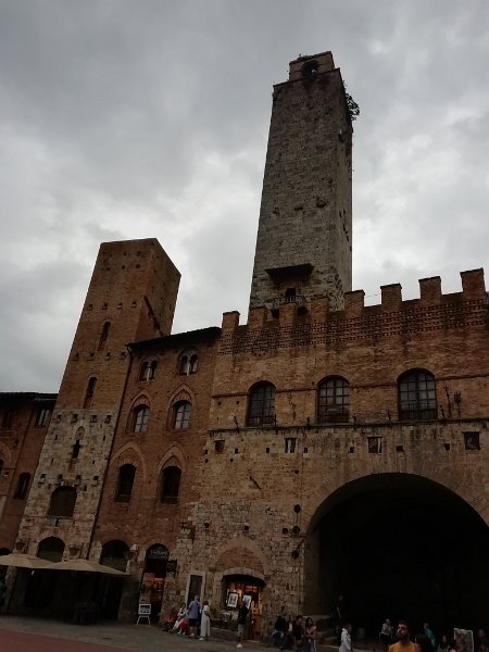 Italie-2024-5-San_Giminiano_06