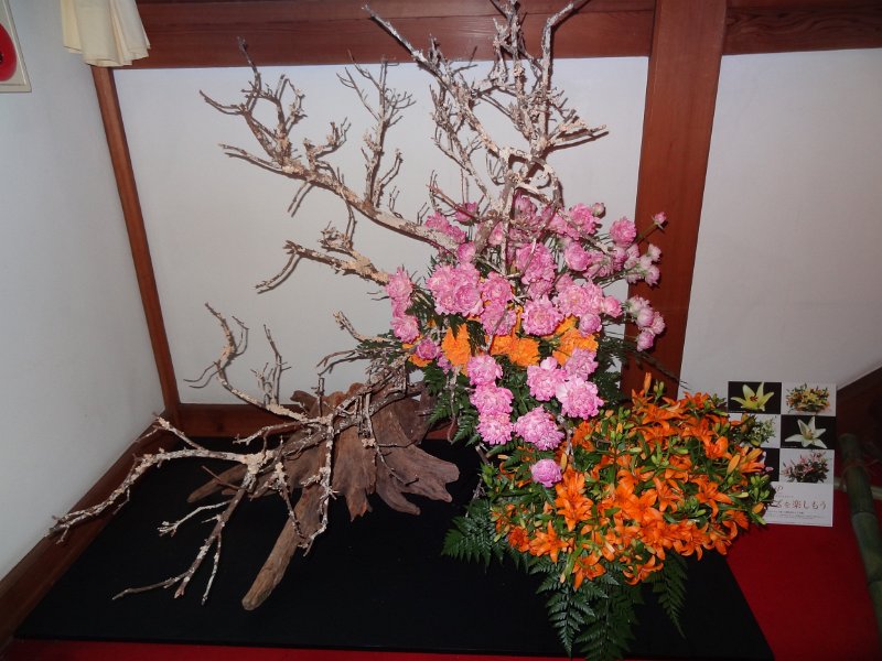 2019_Japon-5-Nikko-Expo_ikebana_05