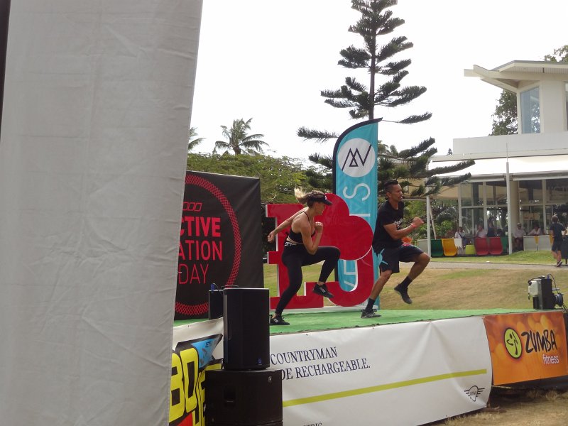 2019_NC_Noumea_Anse_Vata_06_danse_01