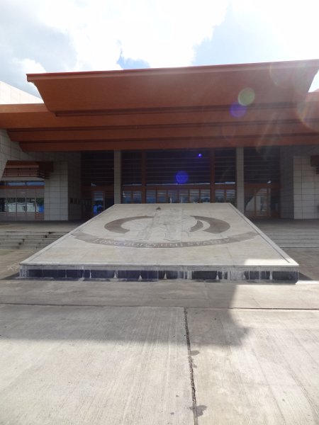2017_Vanuatu_Efate_Port_Vila_palais_des_congres_02