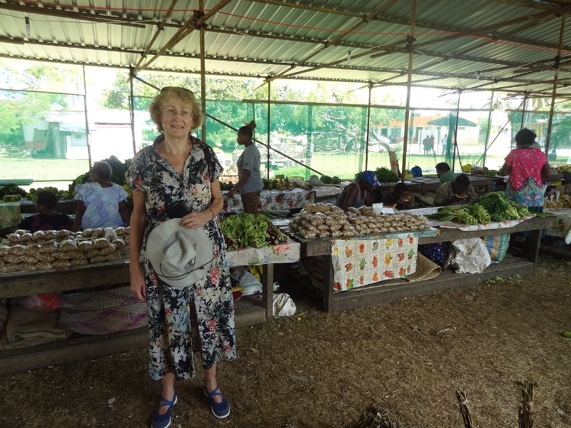 2019_Vanuatu_Santo_Luganville_marche_06