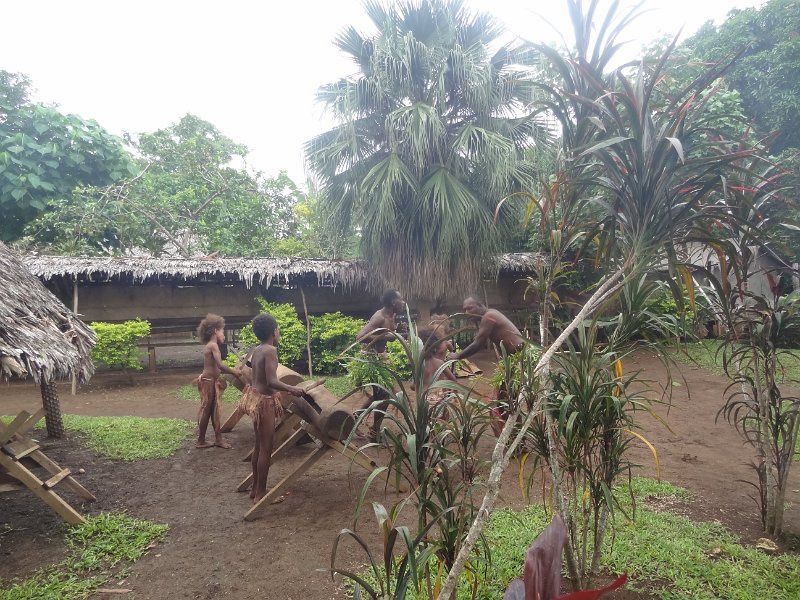 2019_Vanuatu_Santo_village_culturel_16
