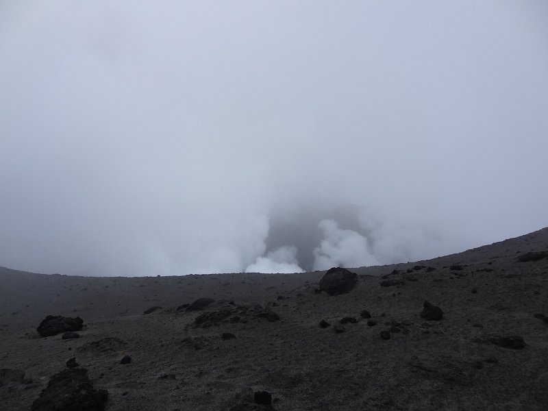 2017_Vanuatu_Tanna_volcan_Yasur_16