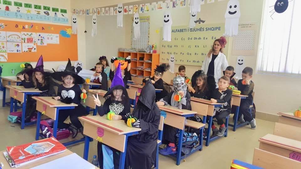 2018_Albanie-1-Tirana-14-ecole_VHugo_87