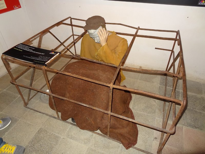 2018_Albanie-1-Tirana-3-traces_communisme_08