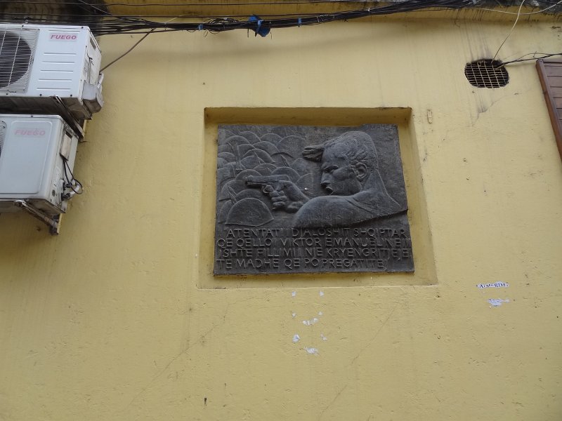 2018_Albanie-1-Tirana-3-traces_communisme_46