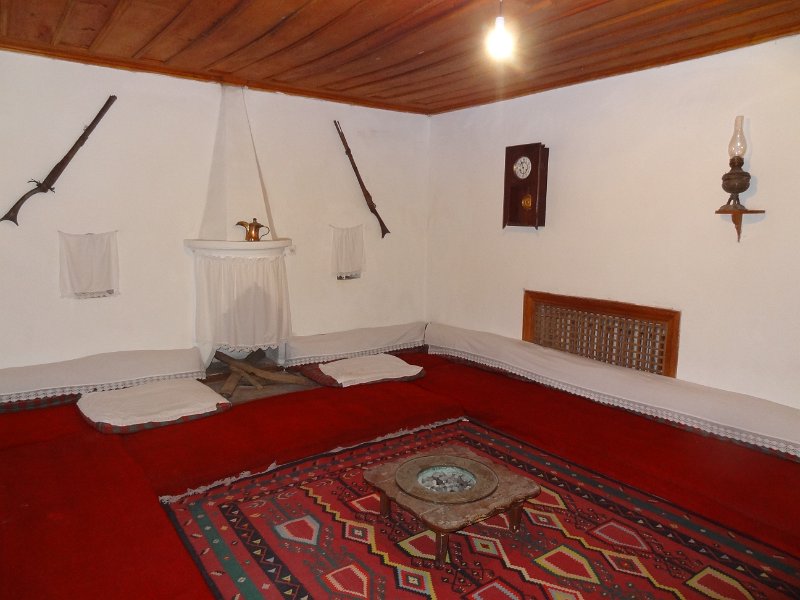 2018_Albanie-12-Gjirokastra_31